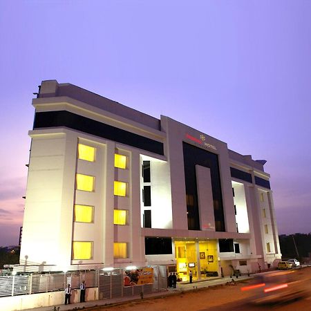 Peerless Hotel Hyderabad Ngoại thất bức ảnh