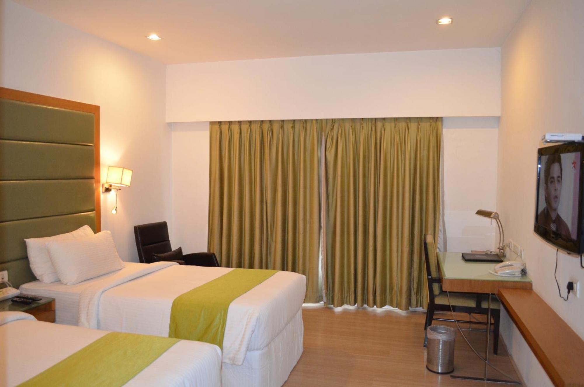 Peerless Hotel Hyderabad Ngoại thất bức ảnh