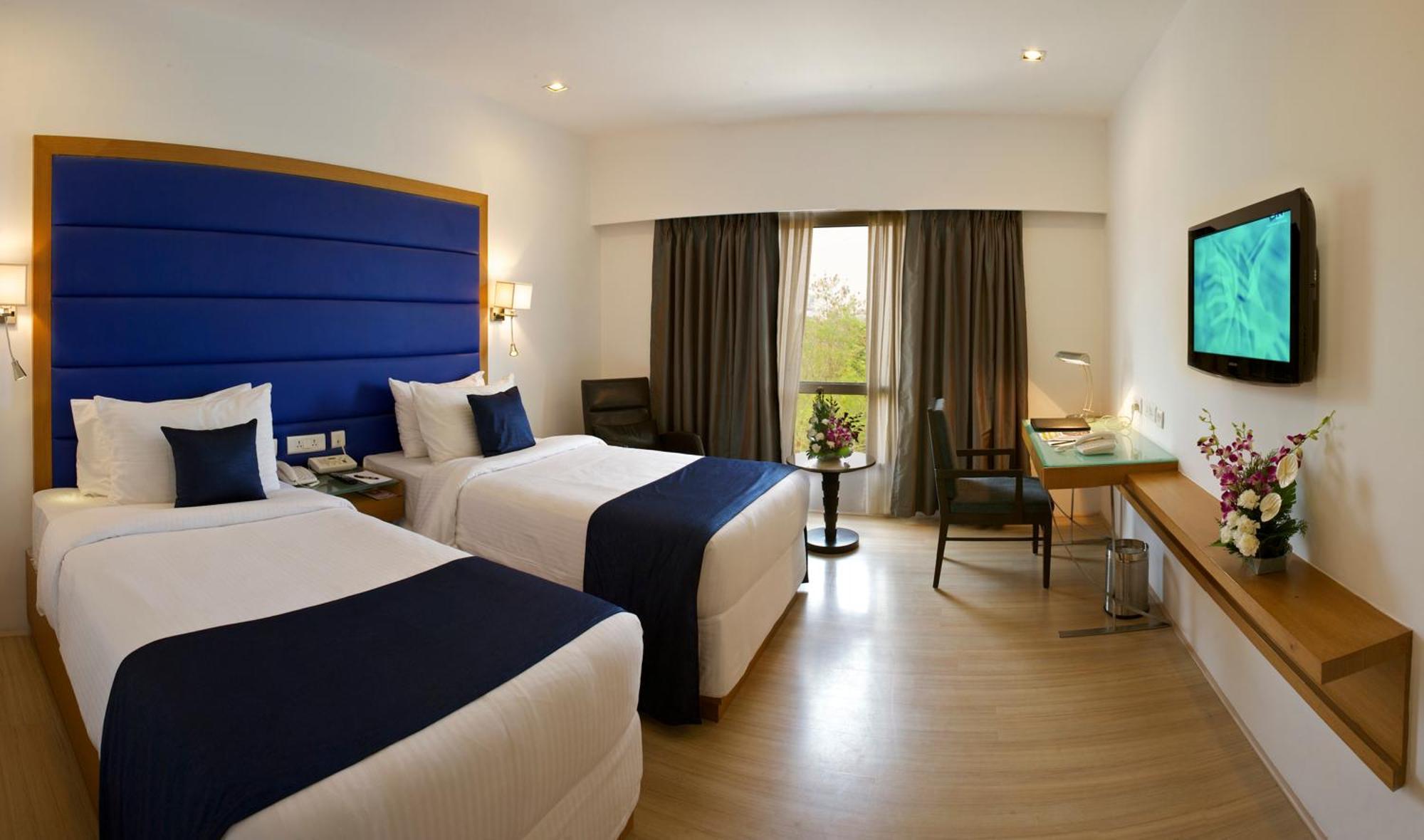 Peerless Hotel Hyderabad Ngoại thất bức ảnh