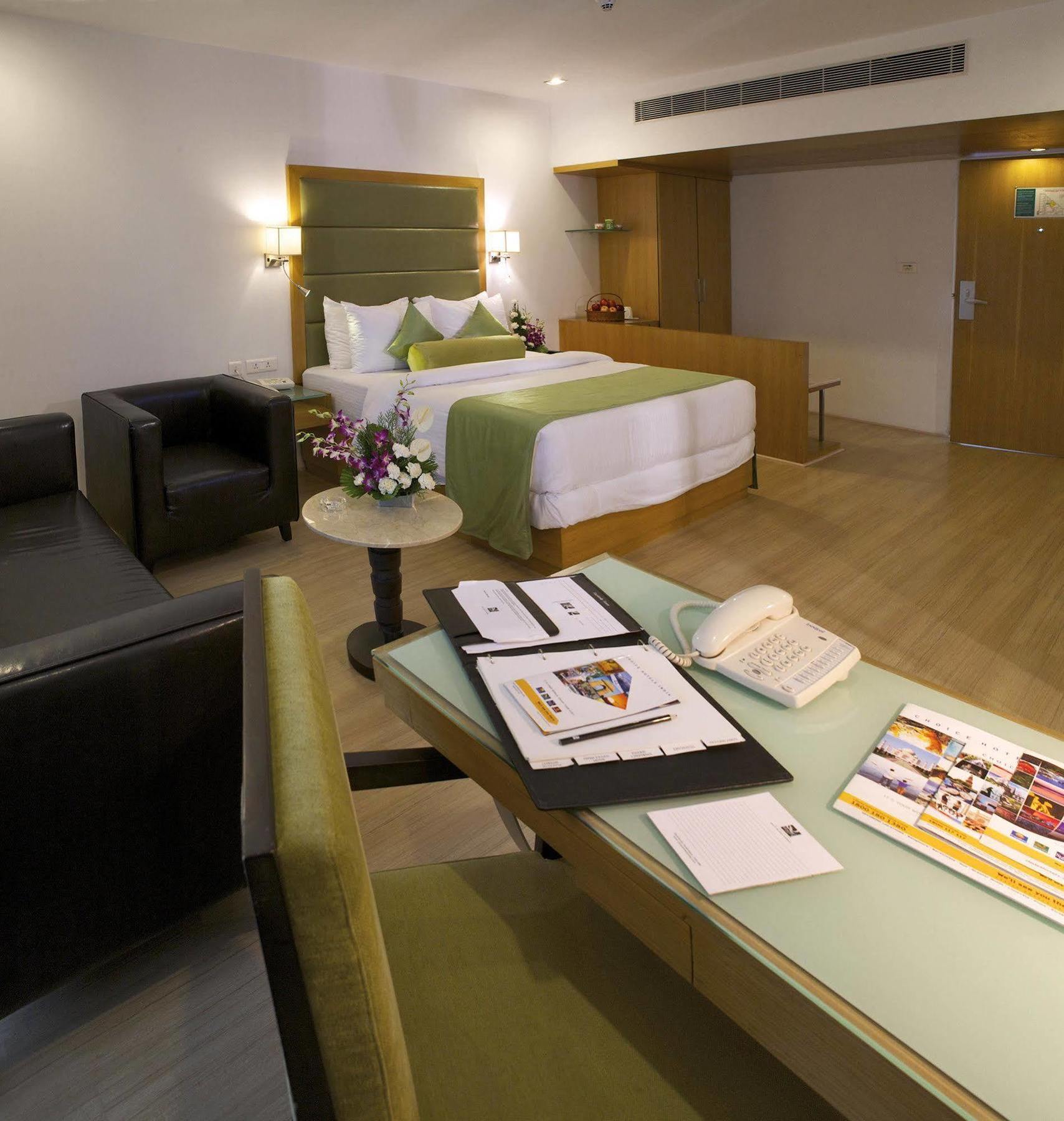 Peerless Hotel Hyderabad Ngoại thất bức ảnh